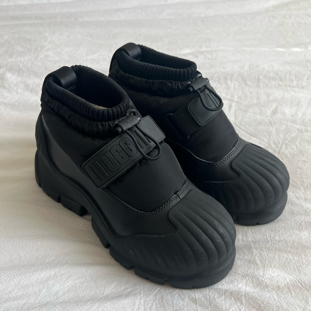 Adiroam Ankle Uggs